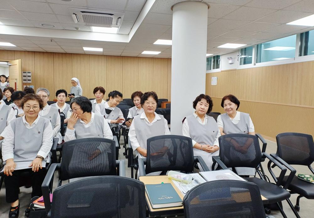 KakaoTalk_20251014_213436649_02.jpg