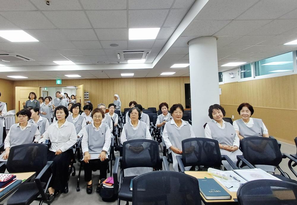 KakaoTalk_20251014_213436649_03.jpg